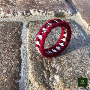 zilver bordeauxrode lipjesarmband